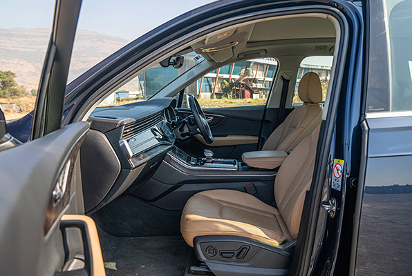 Audi-Q7_Img_2_596X400