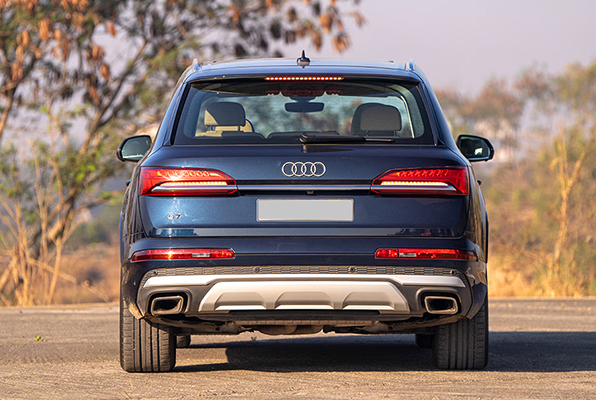 Audi-Q7_Img_4_596X400